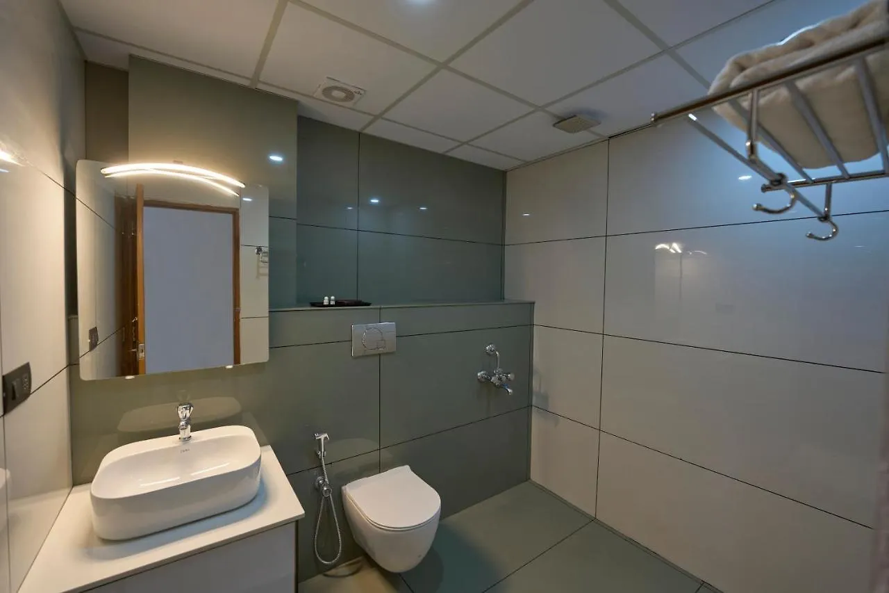 Hotel Venice Iva Residency Alappuzha