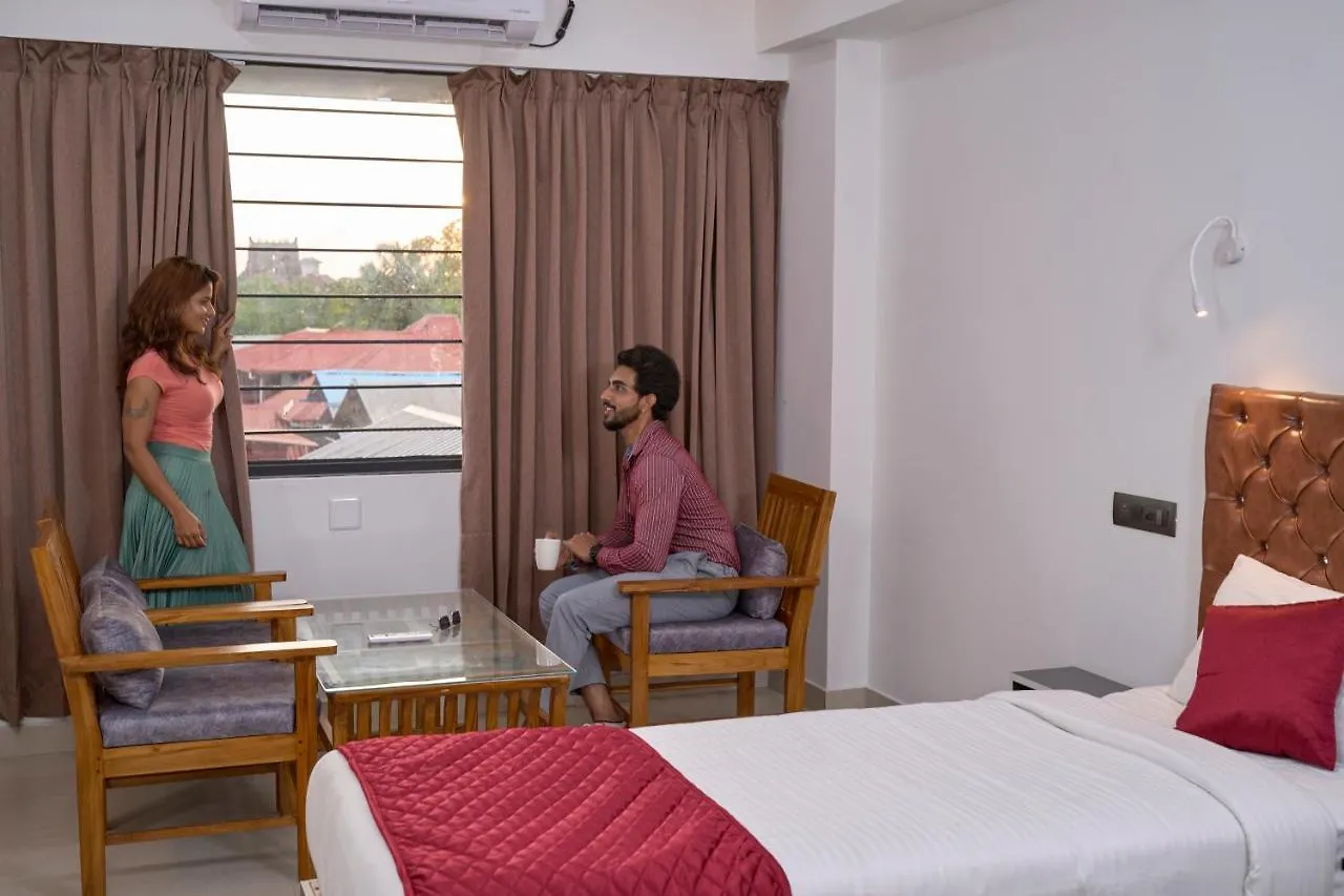 Venice Iva Residency Alappuzha 4*,